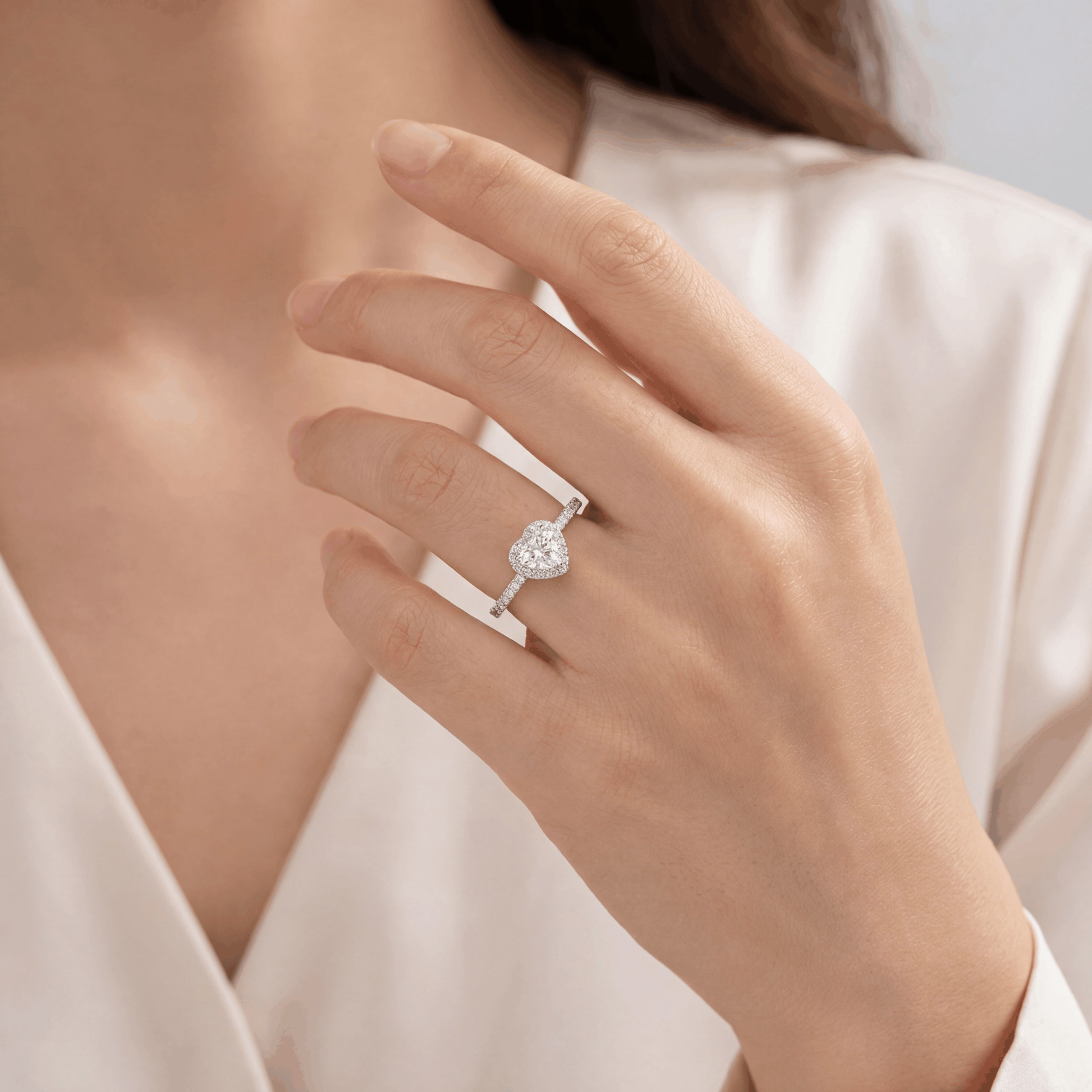 Lab-Grown Diamonds vs Natural Diamonds: What’s the Real Difference?